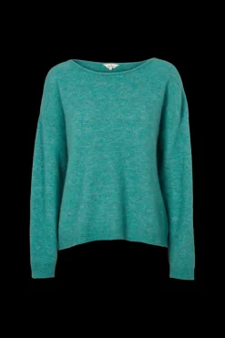 Claudine Scoop Neck