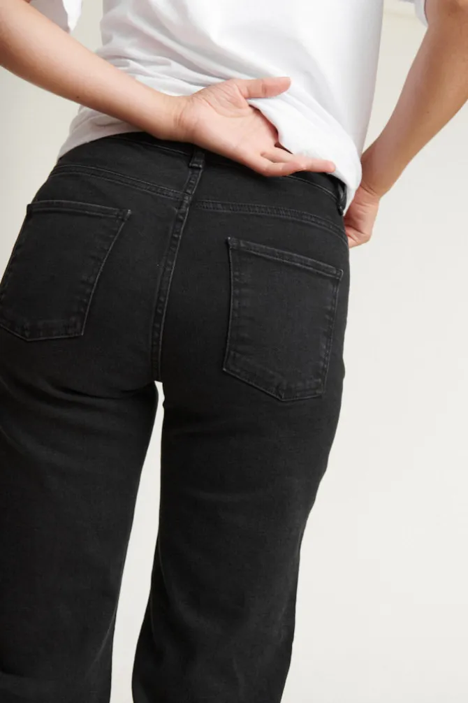 Elisa Jeans