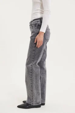 Elisa Jeans