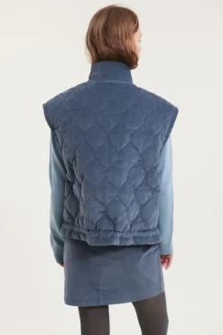 Jeny Vest
