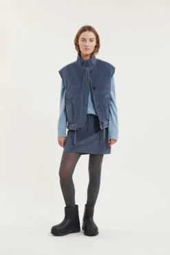 Jeny Vest
