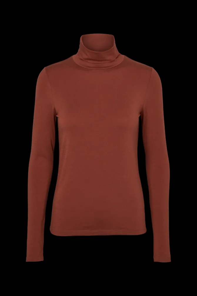 Joline T-Neck