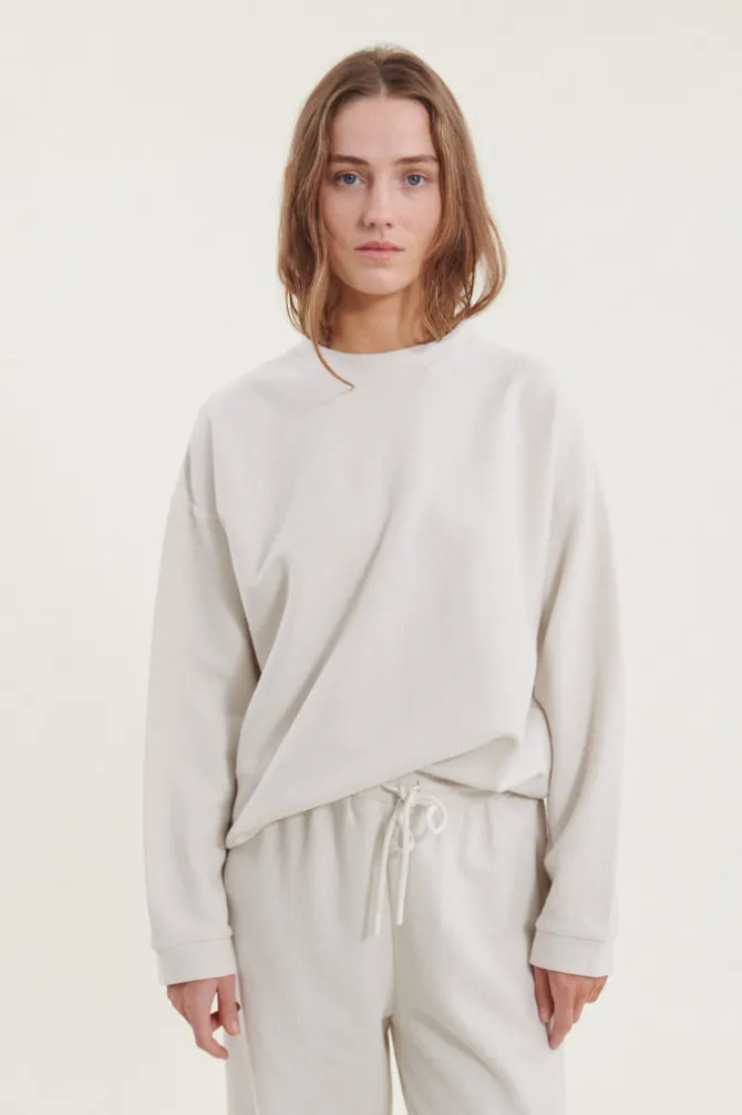 Kat Sweat Shirt
