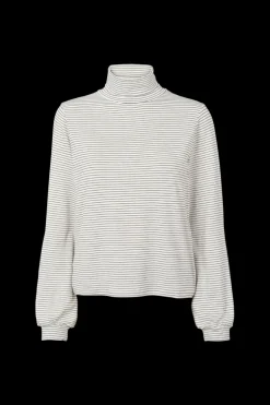 Liva T-Neck