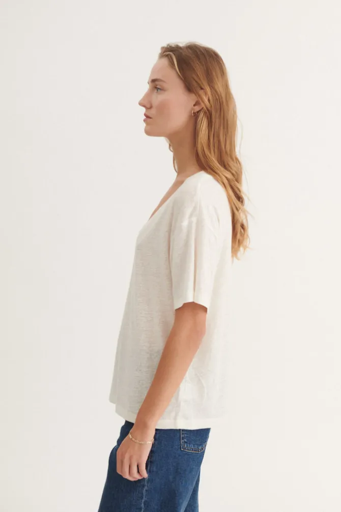 Ryda V-Neck Tee