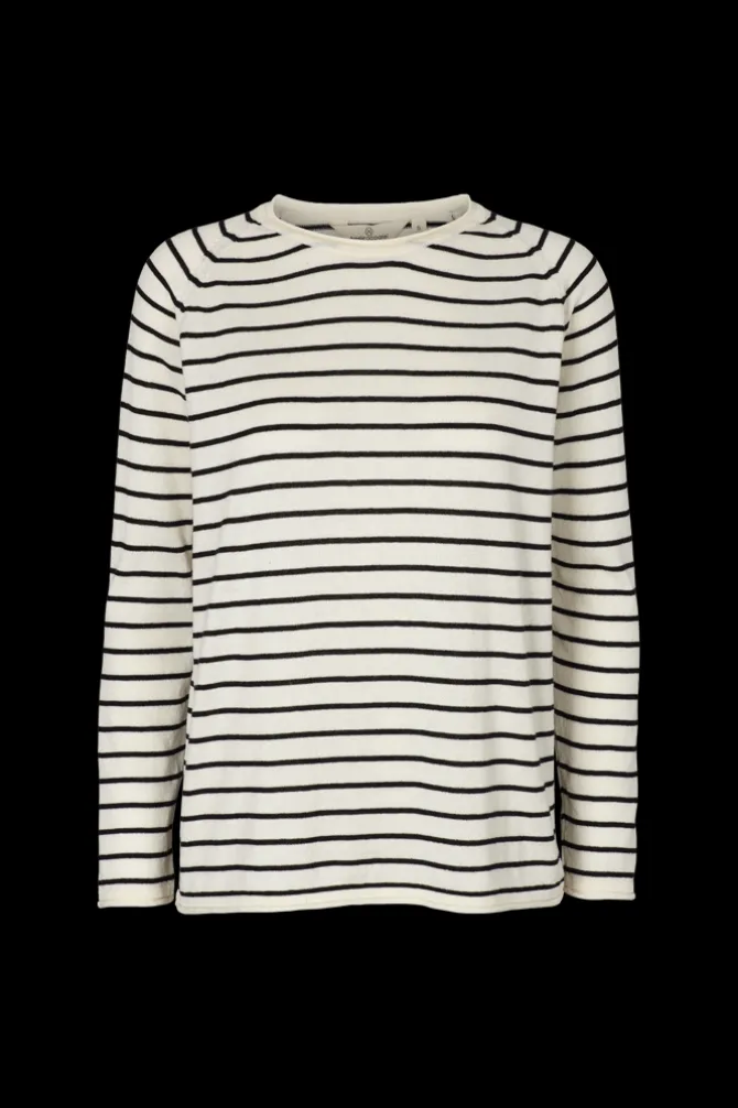Soya Sweater