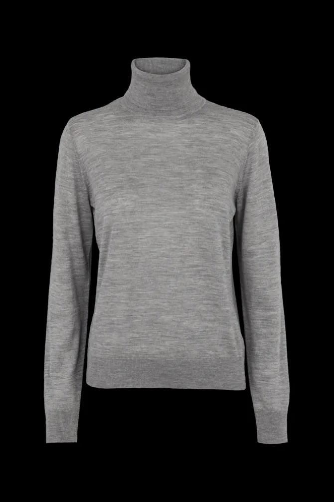Vera Roll Neck