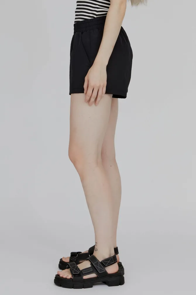 Viola Shorts