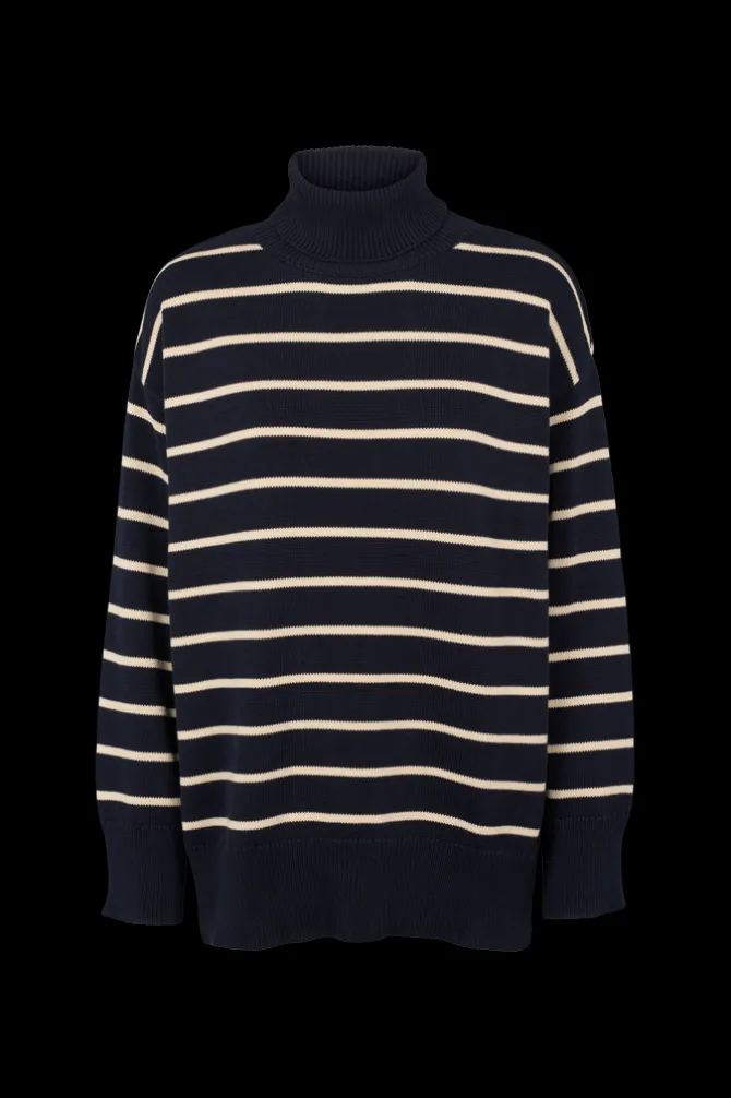 Winie T-Sweater